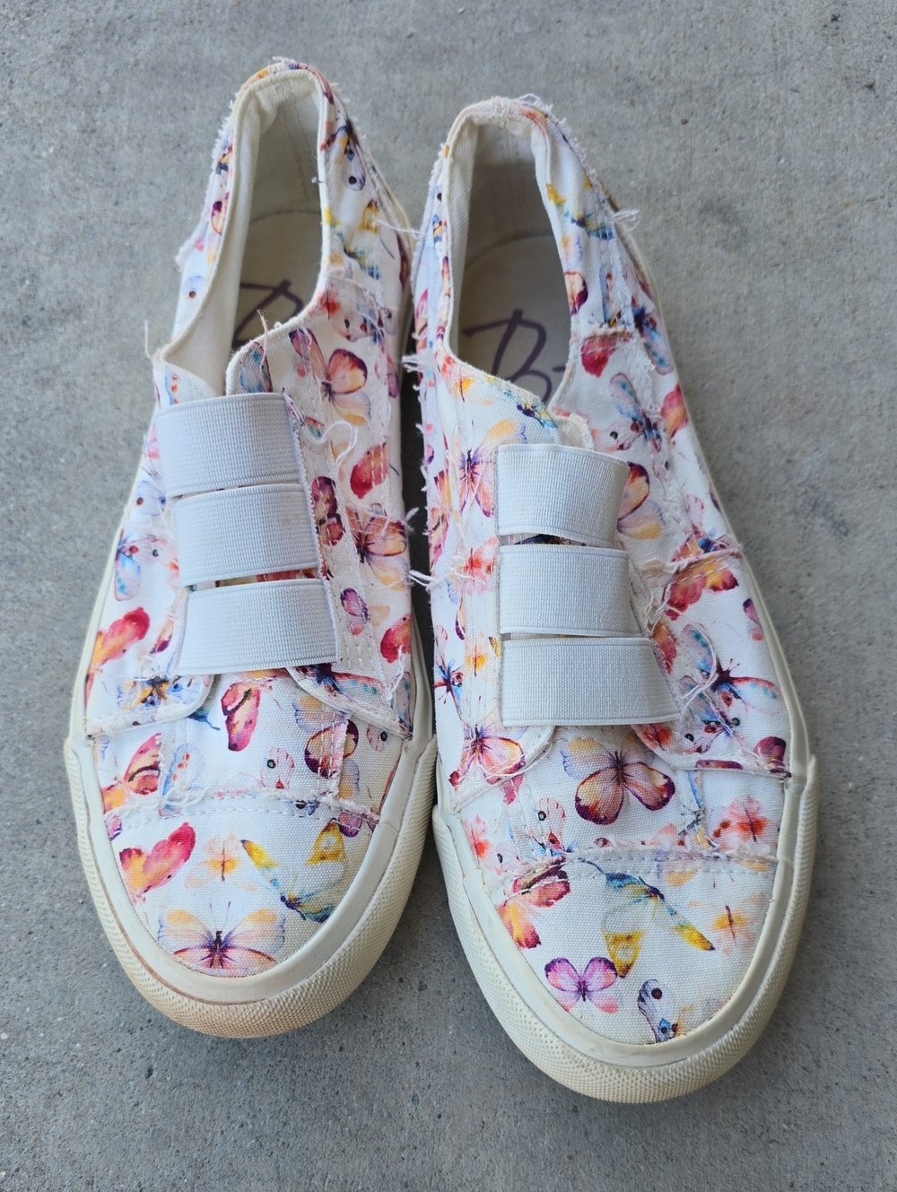 Women’s Butterfly Canvas Slip-On Sneakers - White with Multicolor Butterflies